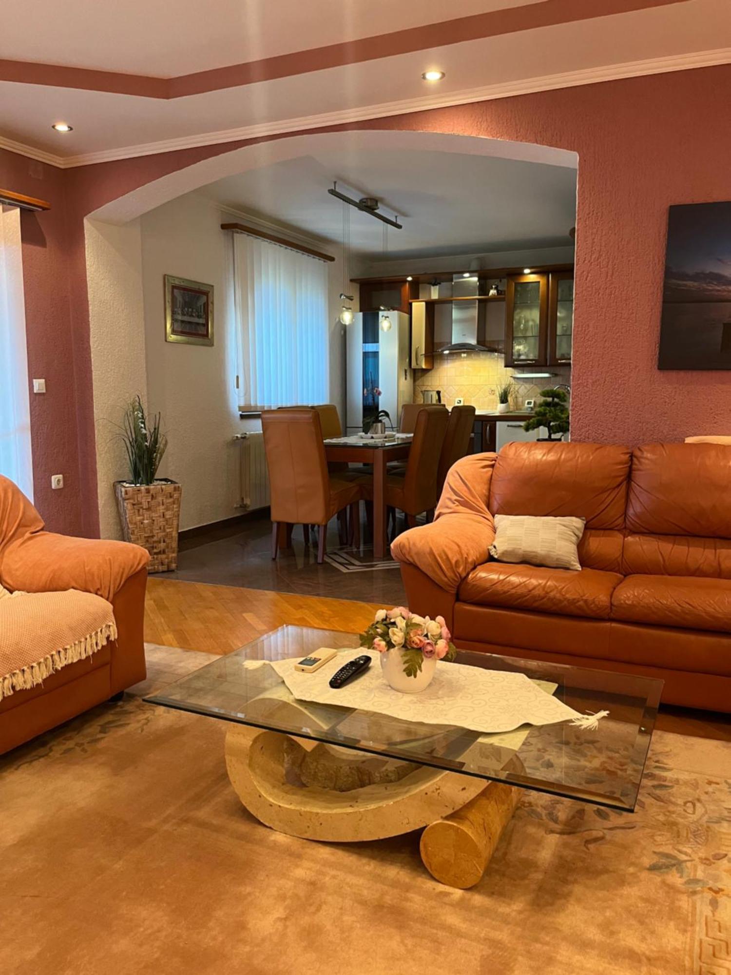 Apartman Adrijan Сукошан Екстер'єр фото